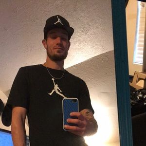 Meet your Posher, Joshua